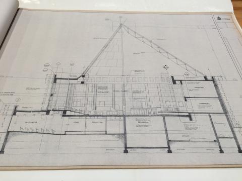 Ottawa City Hall - Safdie - Council Chamber Section Looking North