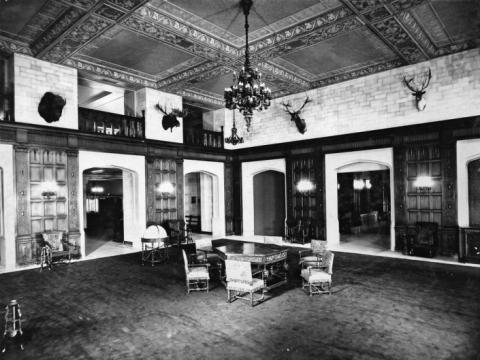 Main lobby, Château Laurier Hotel soon after hotel’s opening in 1912. Credit: Château Laurier Hotel Archives. /jpg